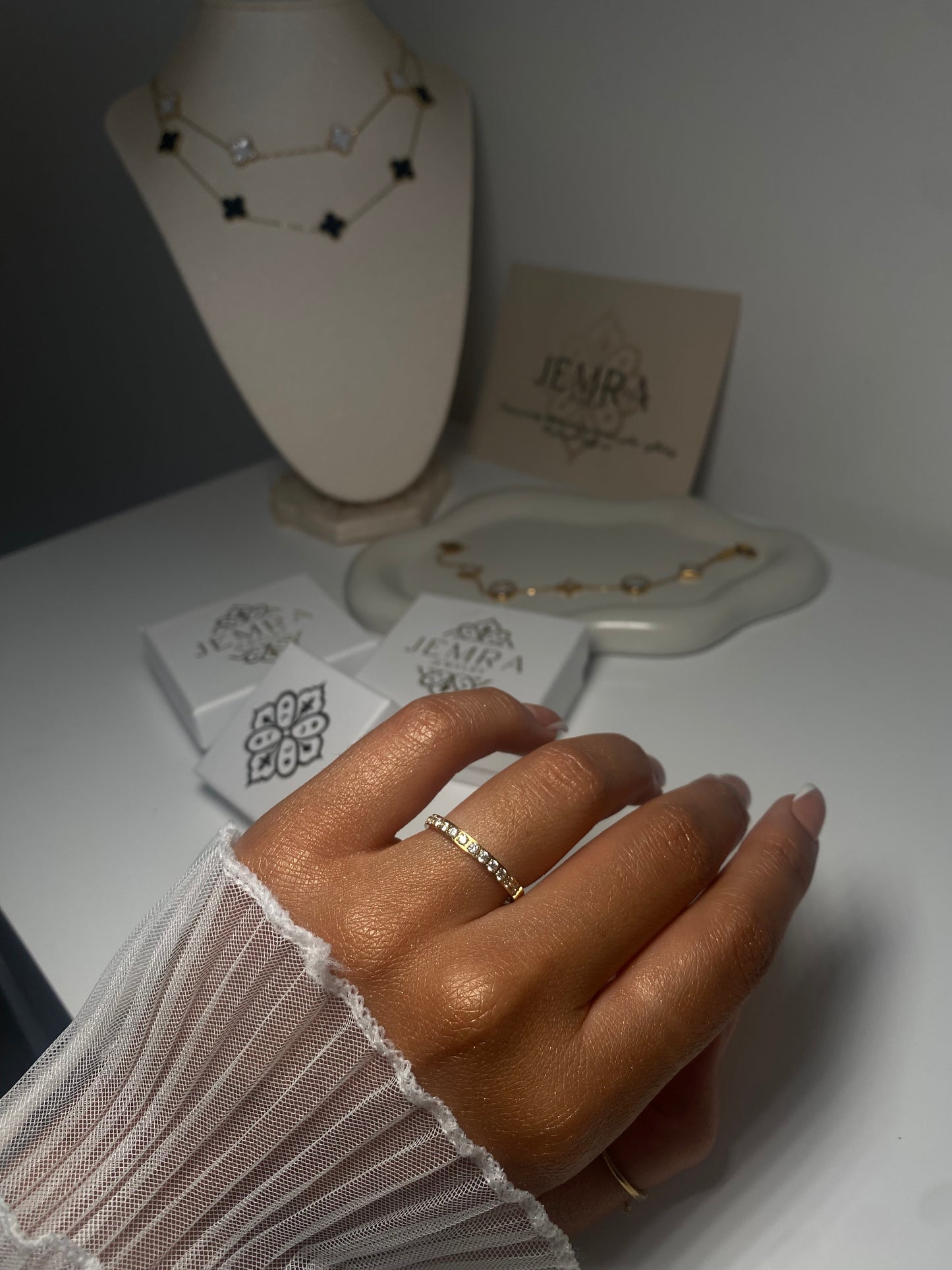 BAGUE NAYA